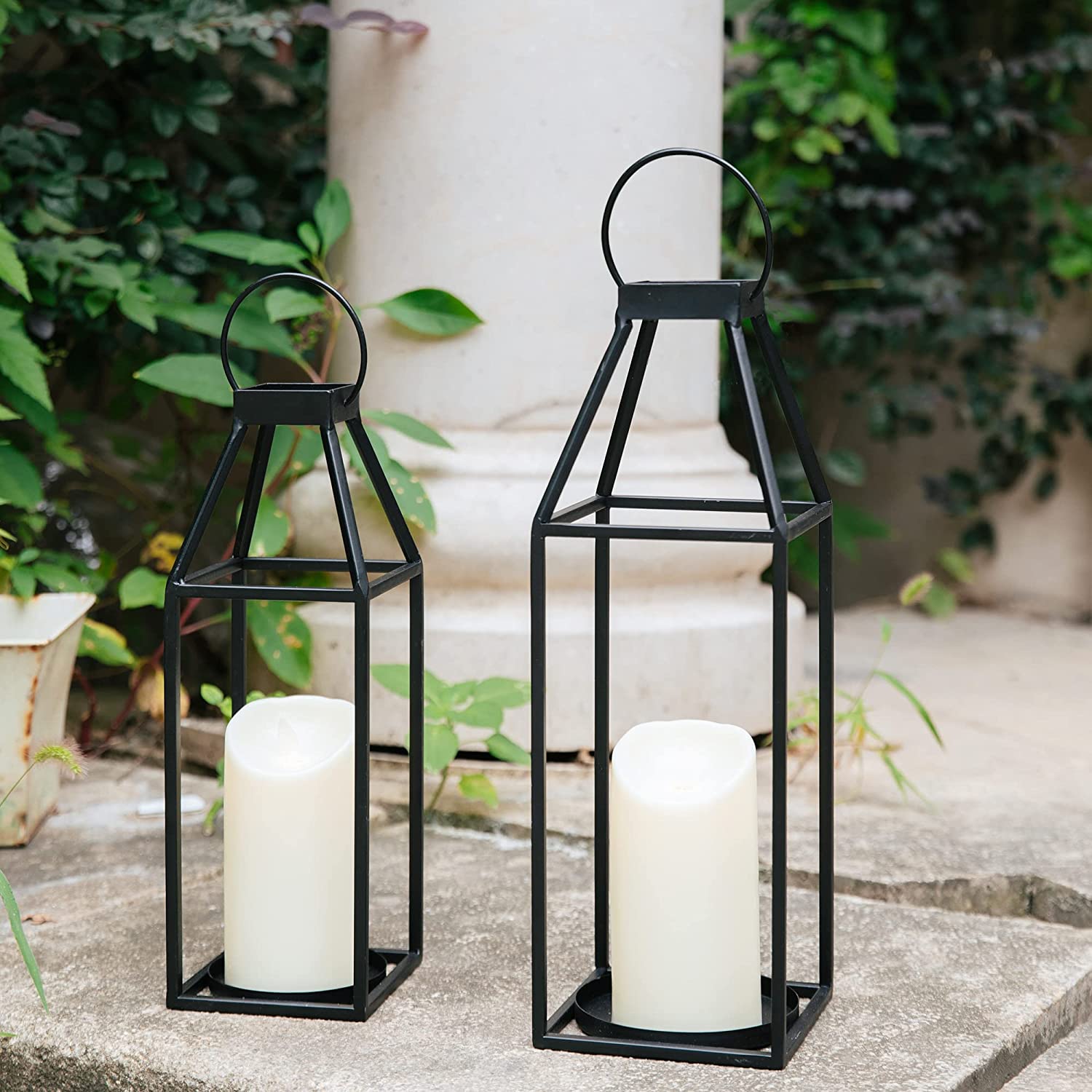 Black Metal Lantern