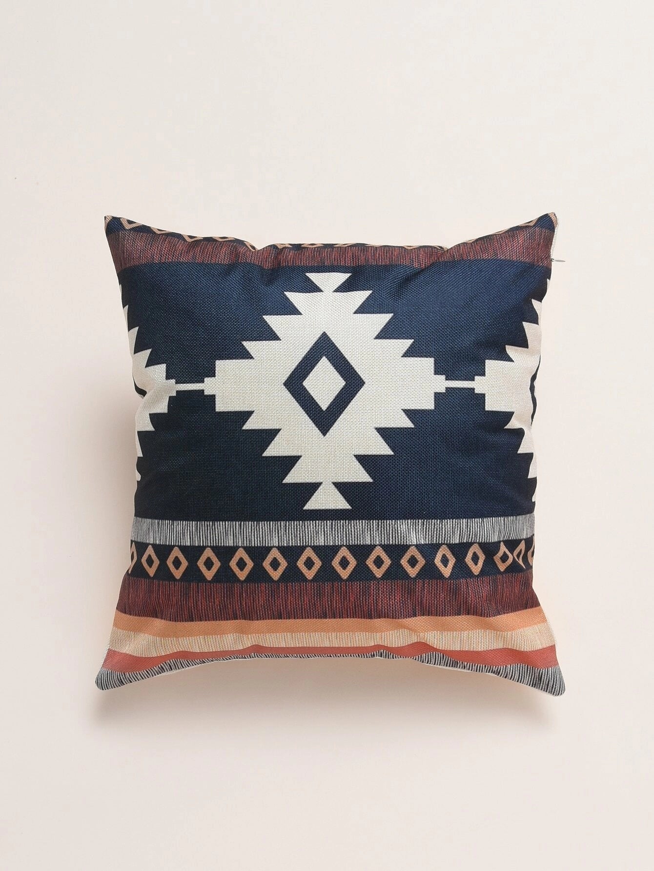 Retro Geometric Pattern Cushion