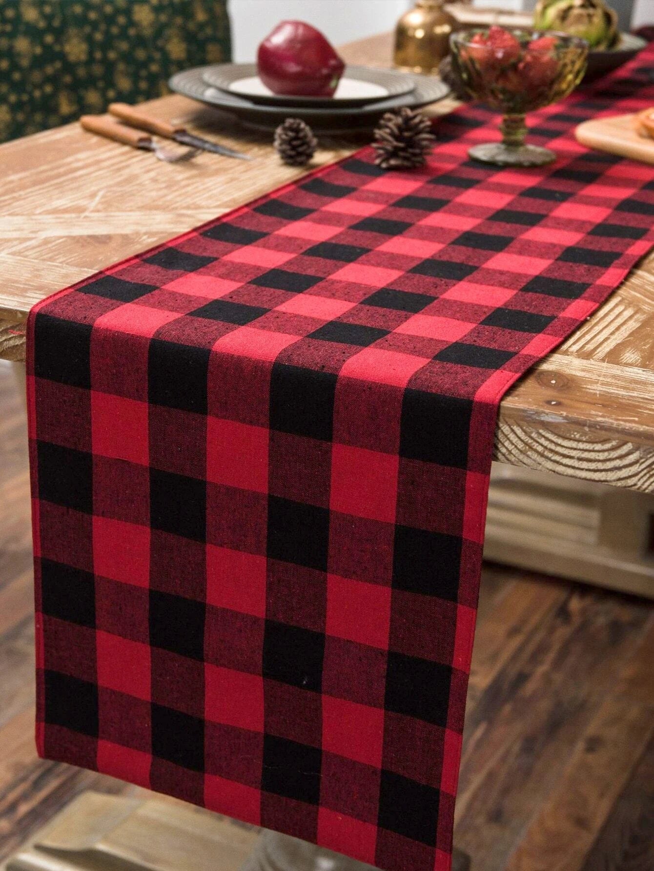 Christmas Plaid Table Runner