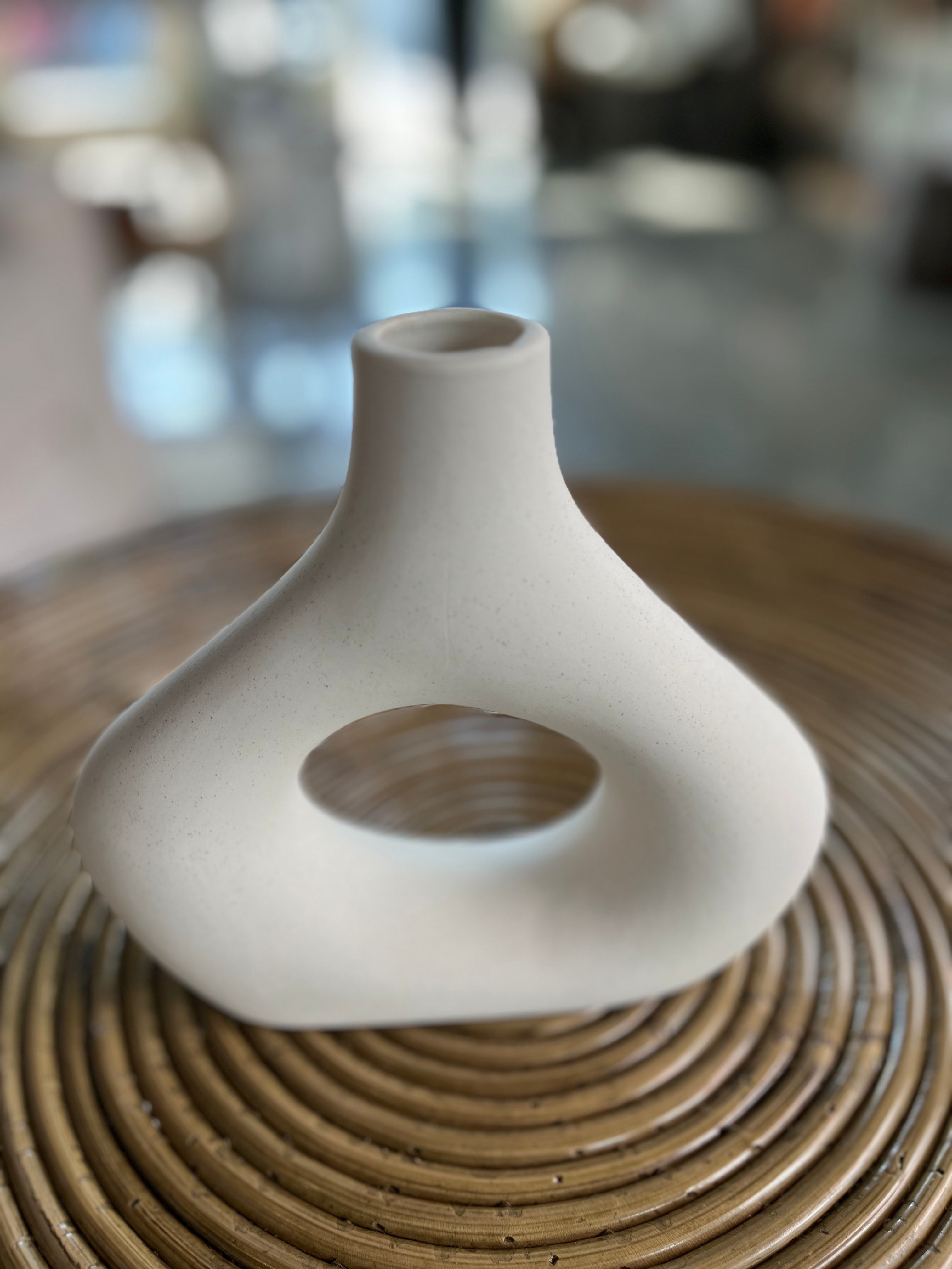 Nordic White Vase - 2 Variants