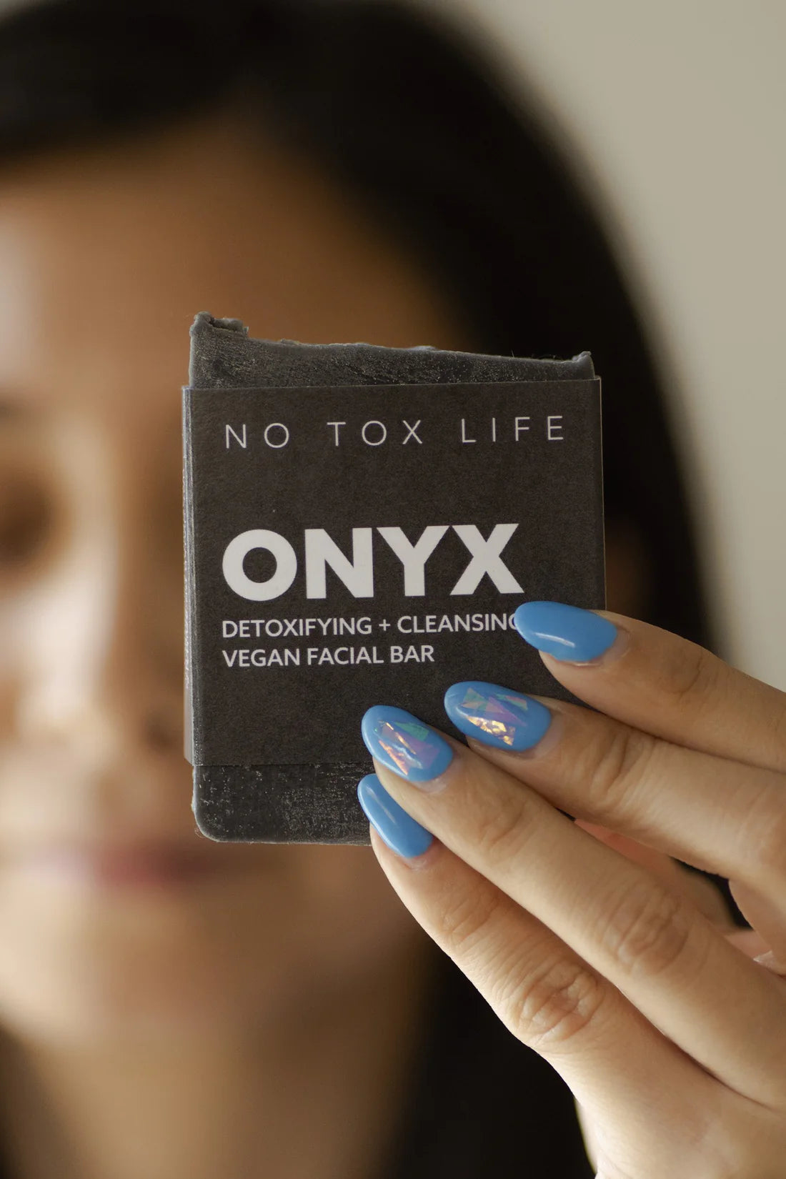 Onyx Detoxing Facial Cleansing Bar