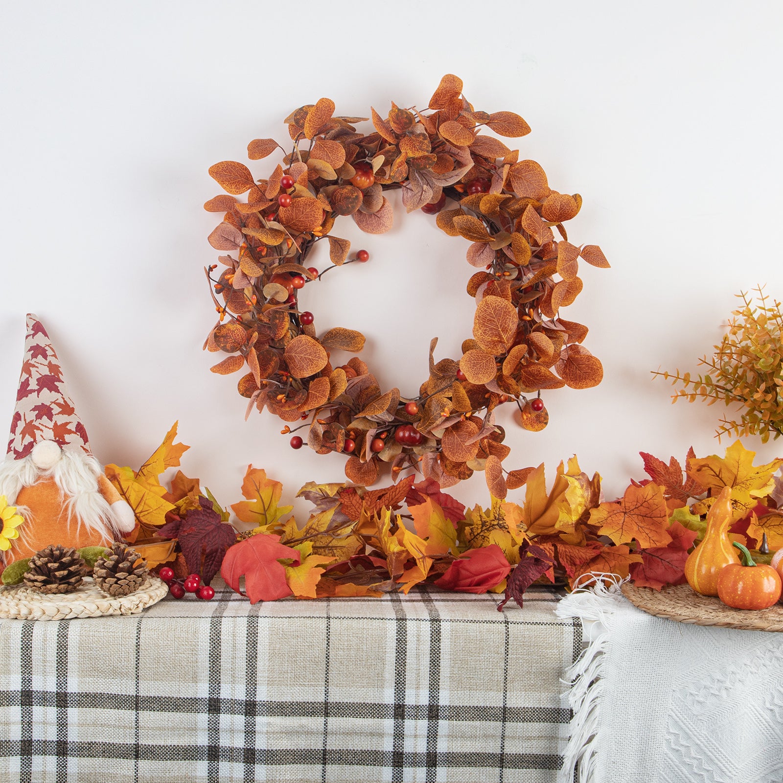 18" Eucalyptus Wreath