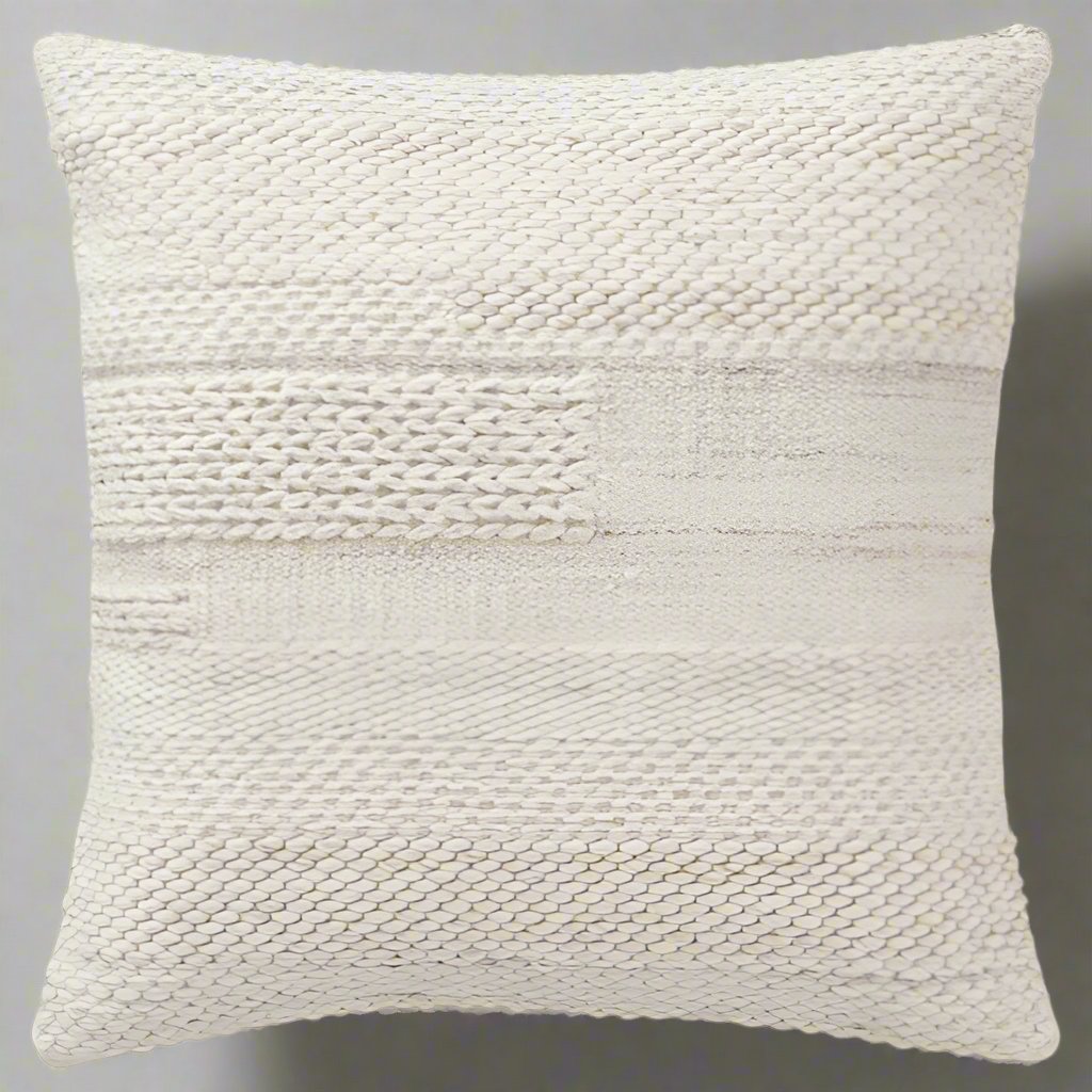 Tufted Wool Cushion 20x20