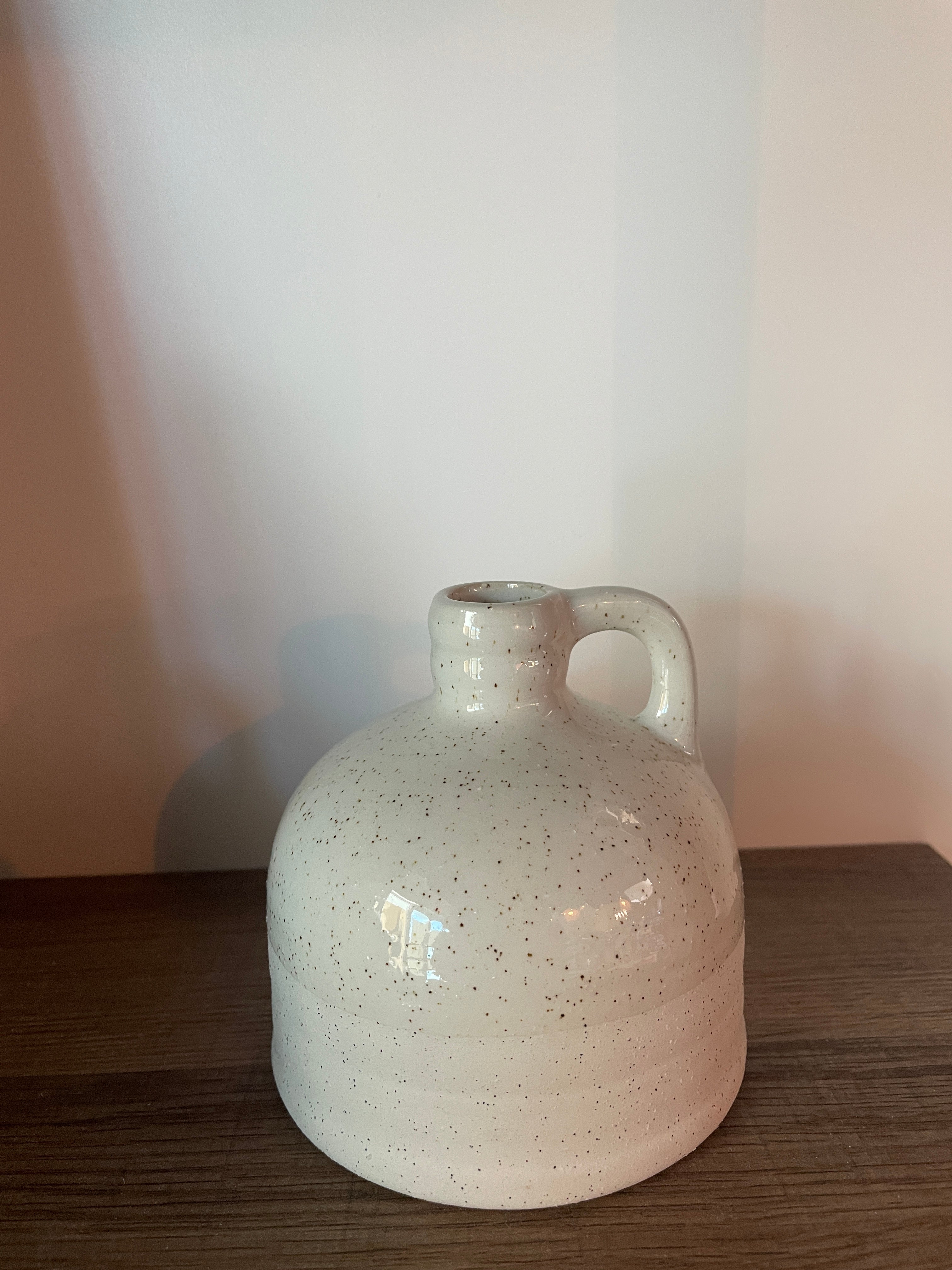 Ceramic jugs w/ handle