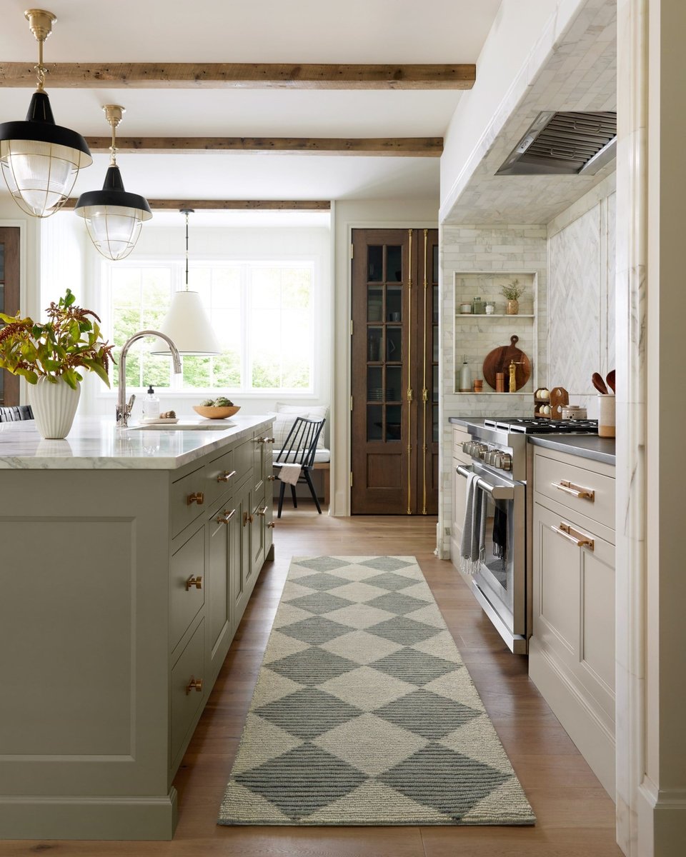 Francis Wool Runner Rug